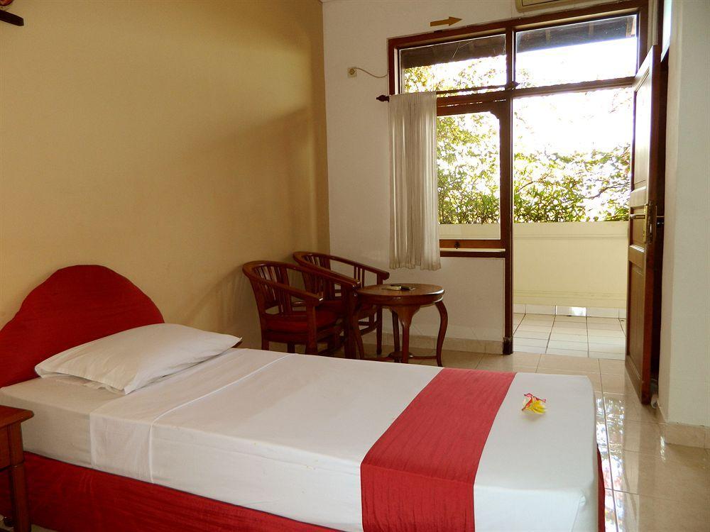 Hotel Ratna Kuta Lombok Eksteriør bilde