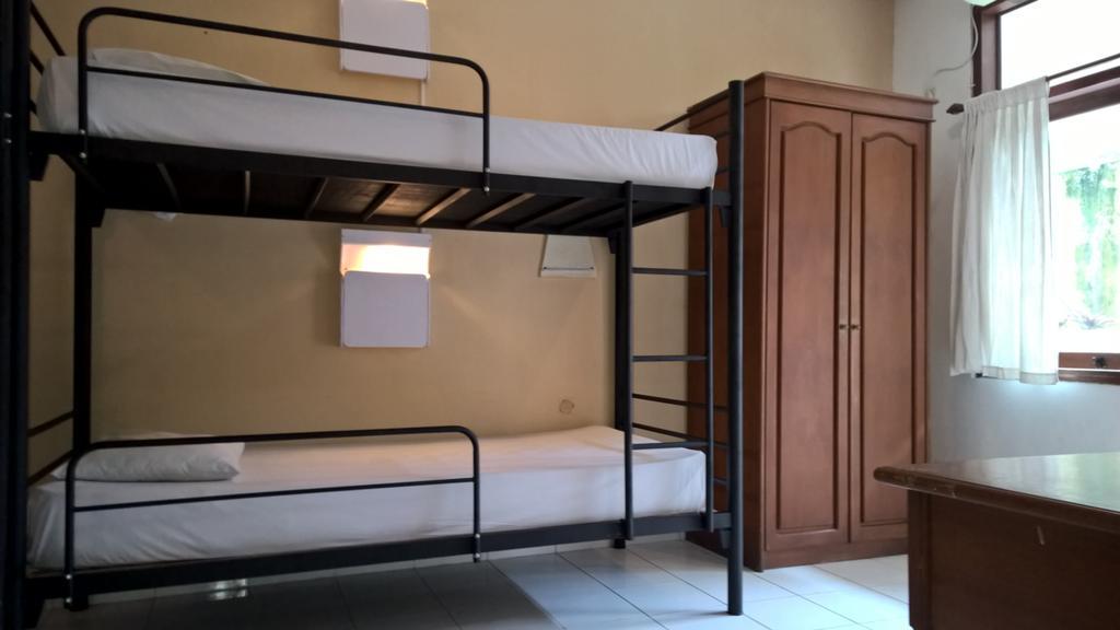 Hotel Ratna Kuta Lombok Eksteriør bilde
